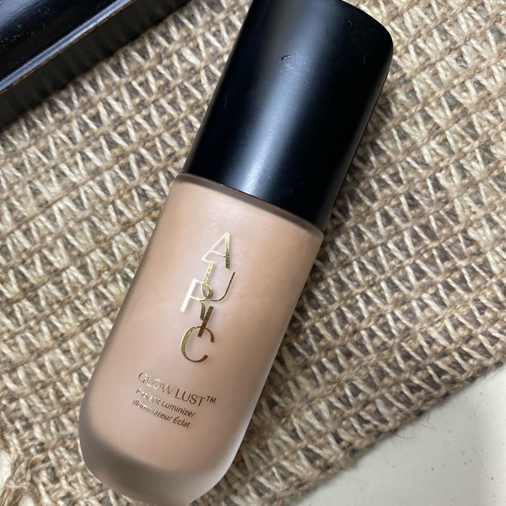 Auric Glow Lust